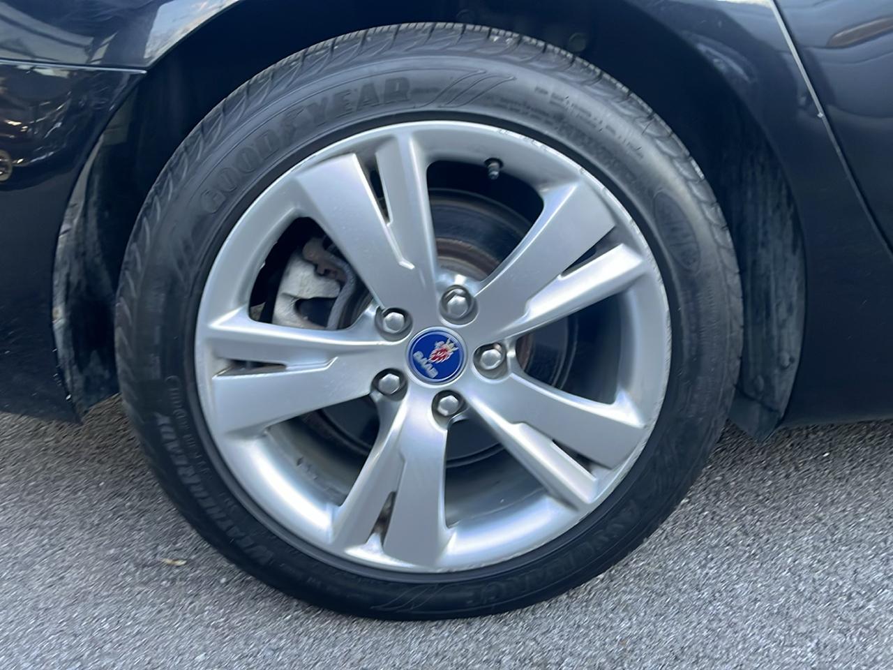 Saab 9-5 Turbo4 Sedan 2011