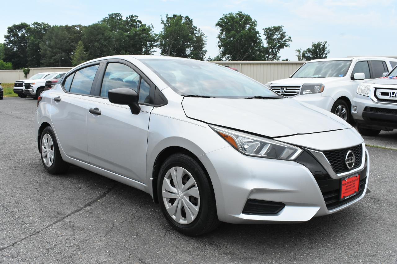 Nissan Versa S CVT 2020