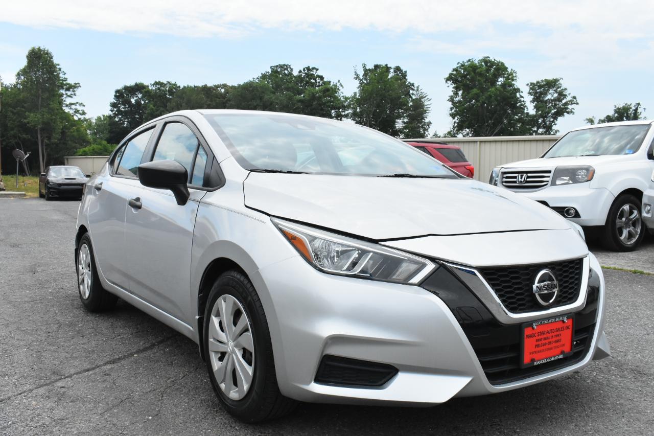 Nissan Versa S CVT 2020