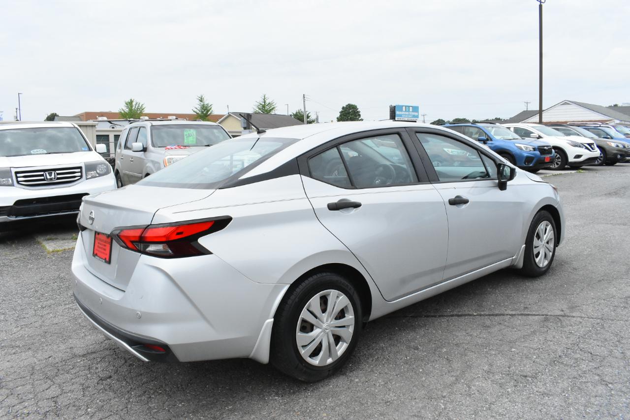 Nissan Versa S CVT 2020
