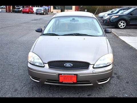 2006 Ford Taurus 4dr Sdn SE