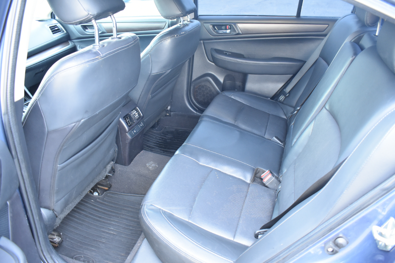 Subaru Legacy 4dr Sdn 3.6R Limited 2016