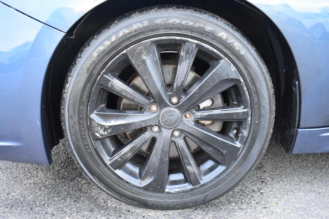 Subaru Legacy 4dr Sdn 3.6R Limited 2016