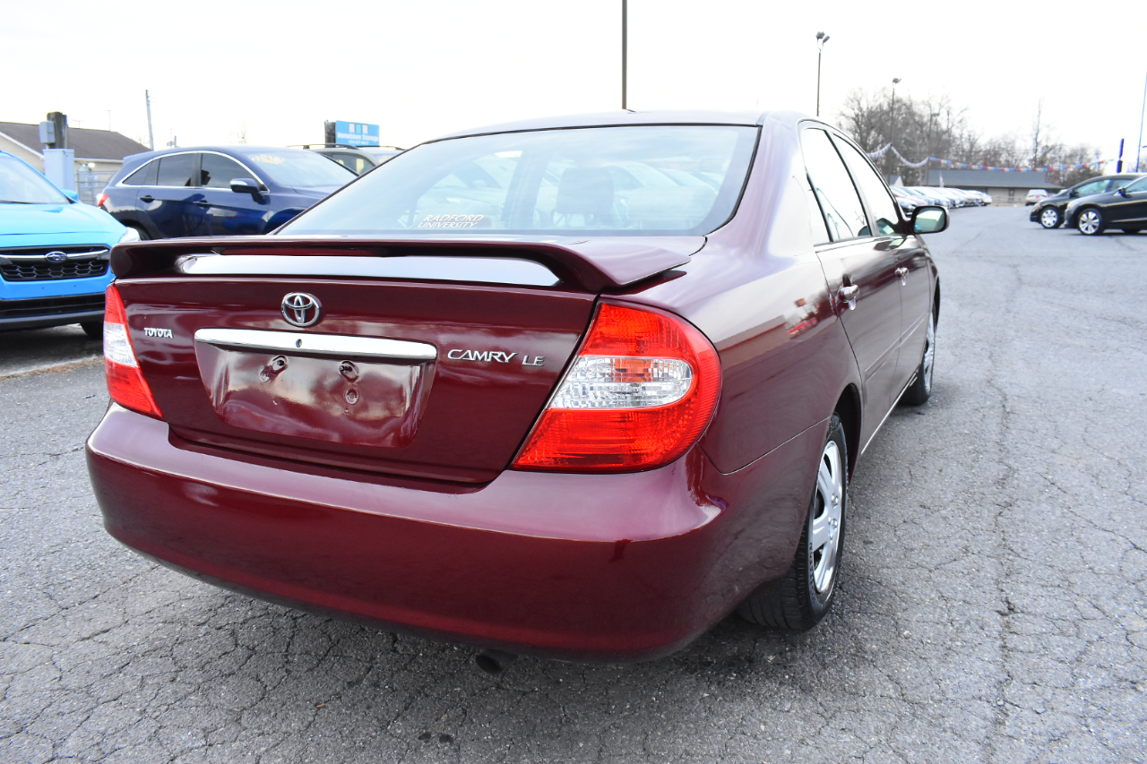 Toyota Camry 4dr Sdn XLE Auto (Natl) 2003