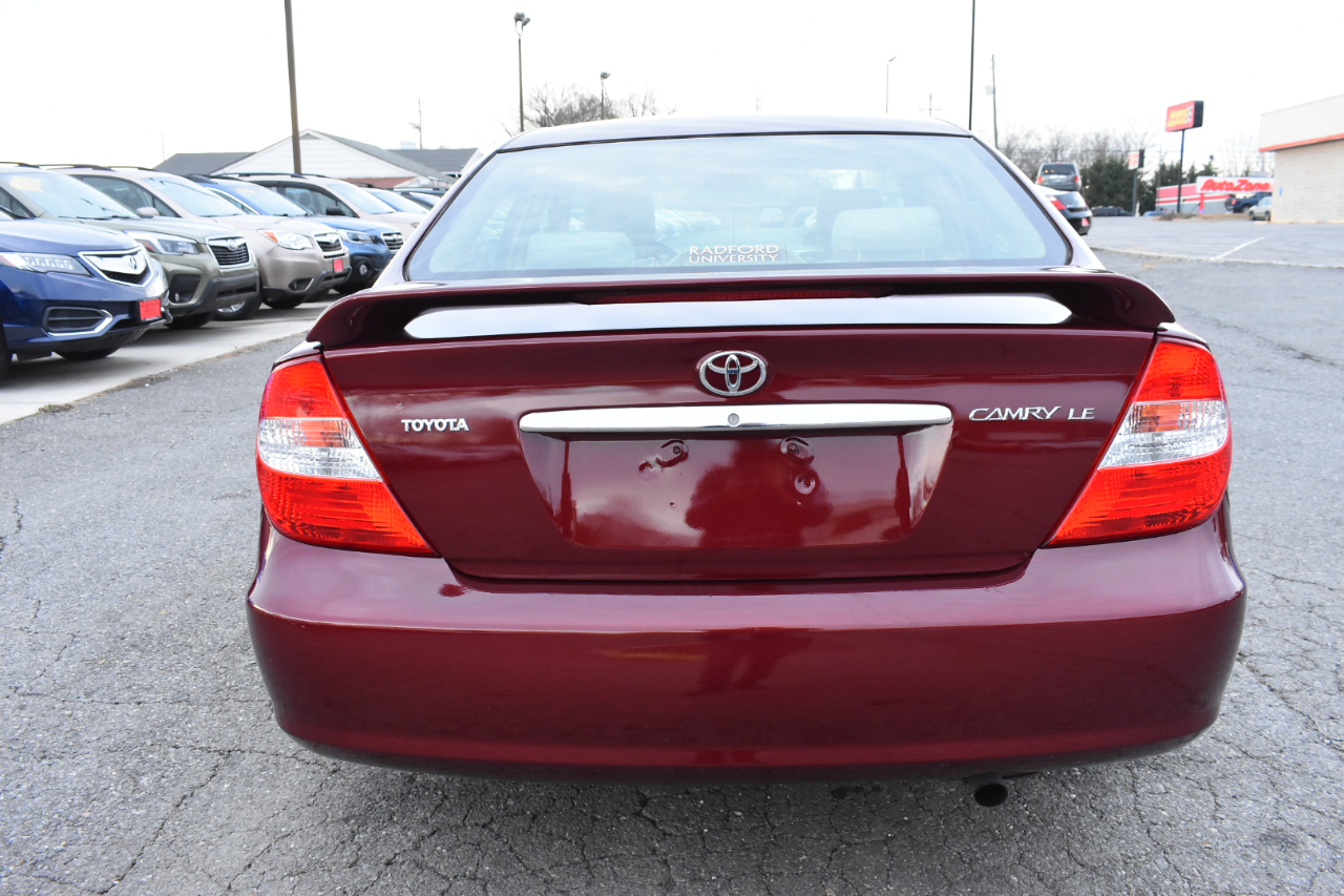 Toyota Camry 4dr Sdn XLE Auto (Natl) 2003