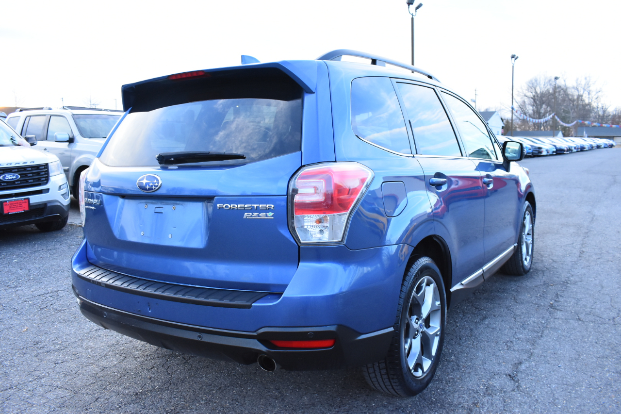 Subaru Forester 2.5i Touring CVT 2017