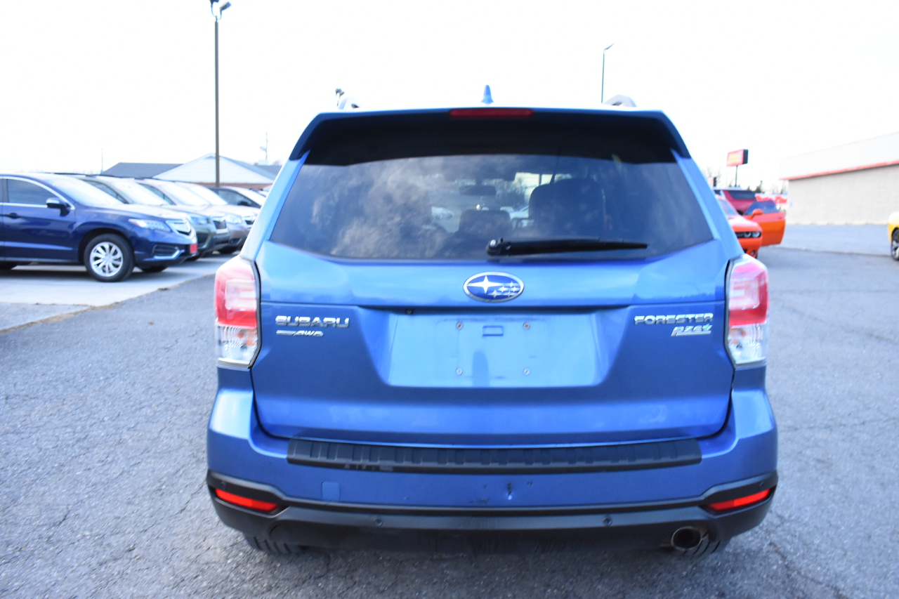 Subaru Forester 2.5i Touring CVT 2017