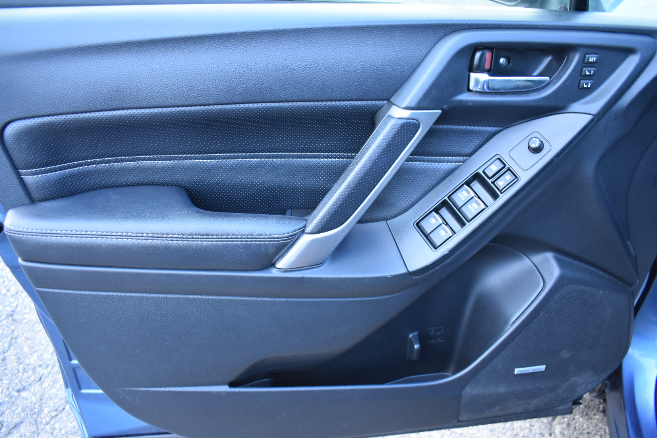 Subaru Forester 2.5i Touring CVT 2017