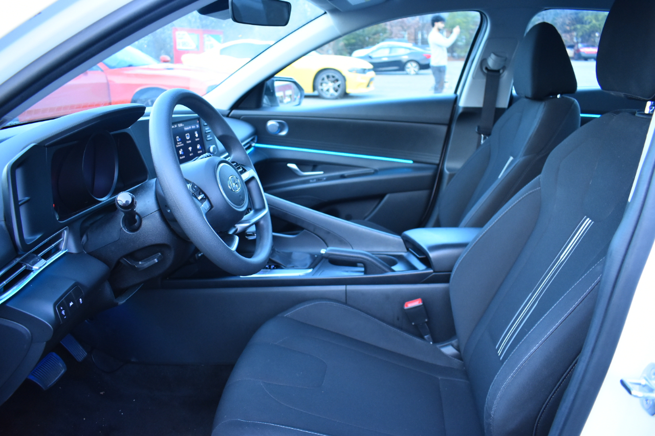 Hyundai Elantra SEL IVT 2023