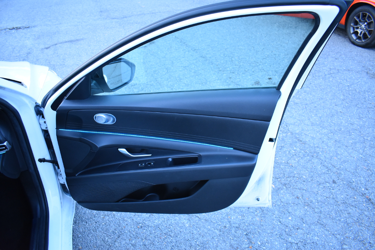 Hyundai Elantra SEL IVT 2023