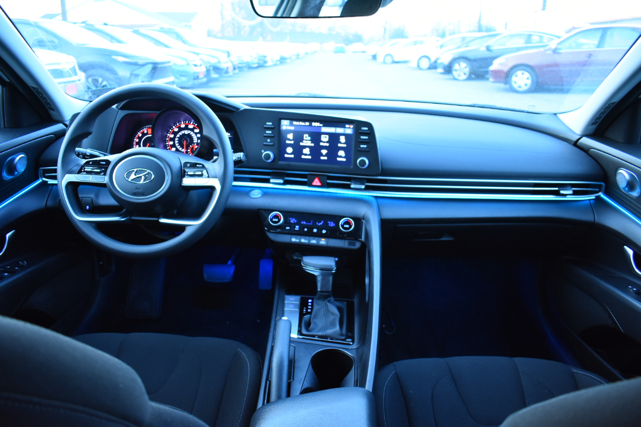 Hyundai Elantra SEL IVT 2023