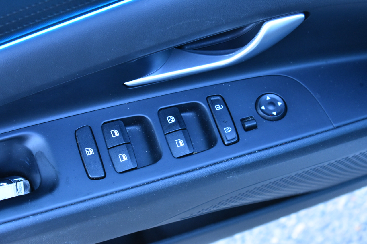 Hyundai Elantra SEL IVT 2023