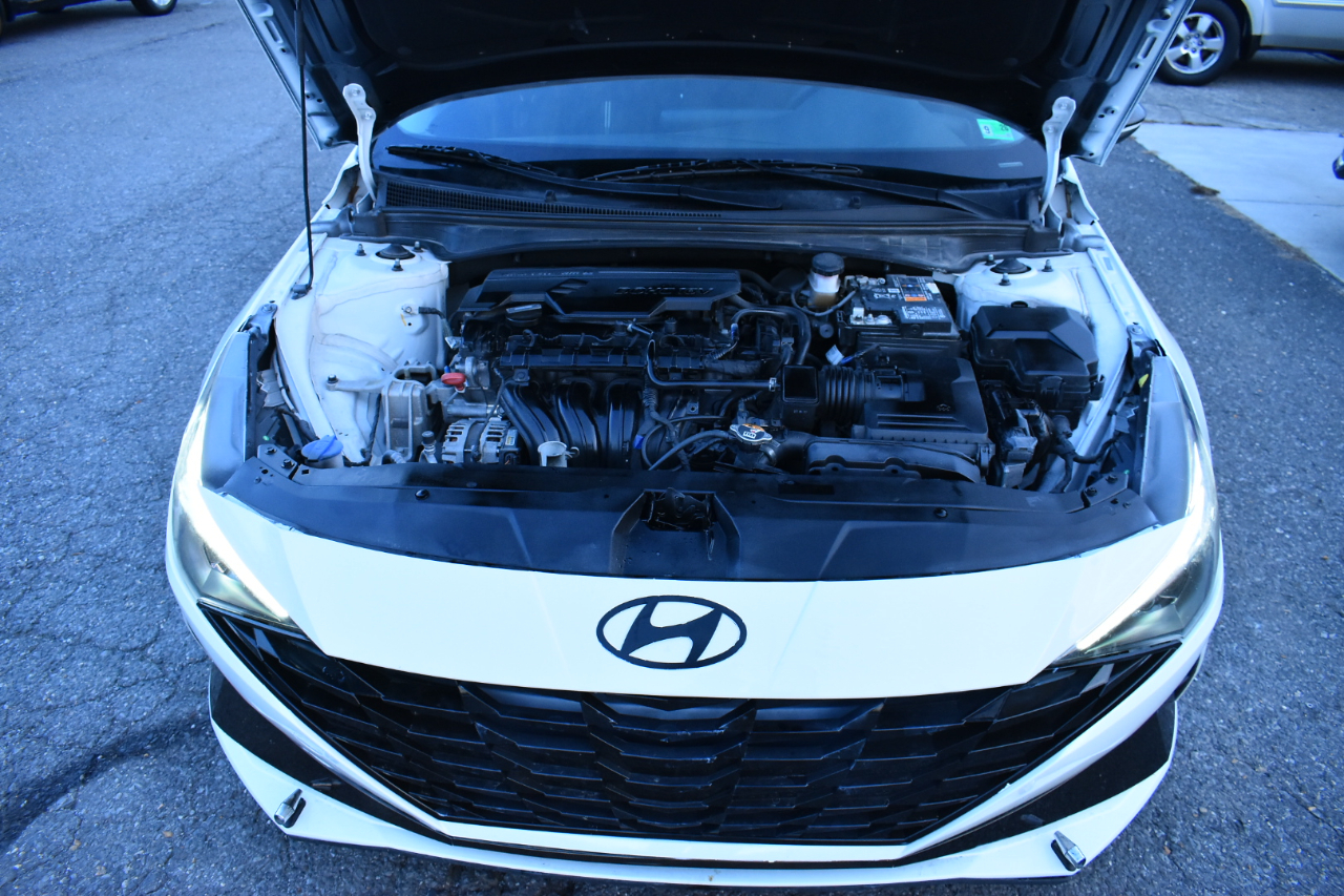 Hyundai Elantra SEL IVT 2023