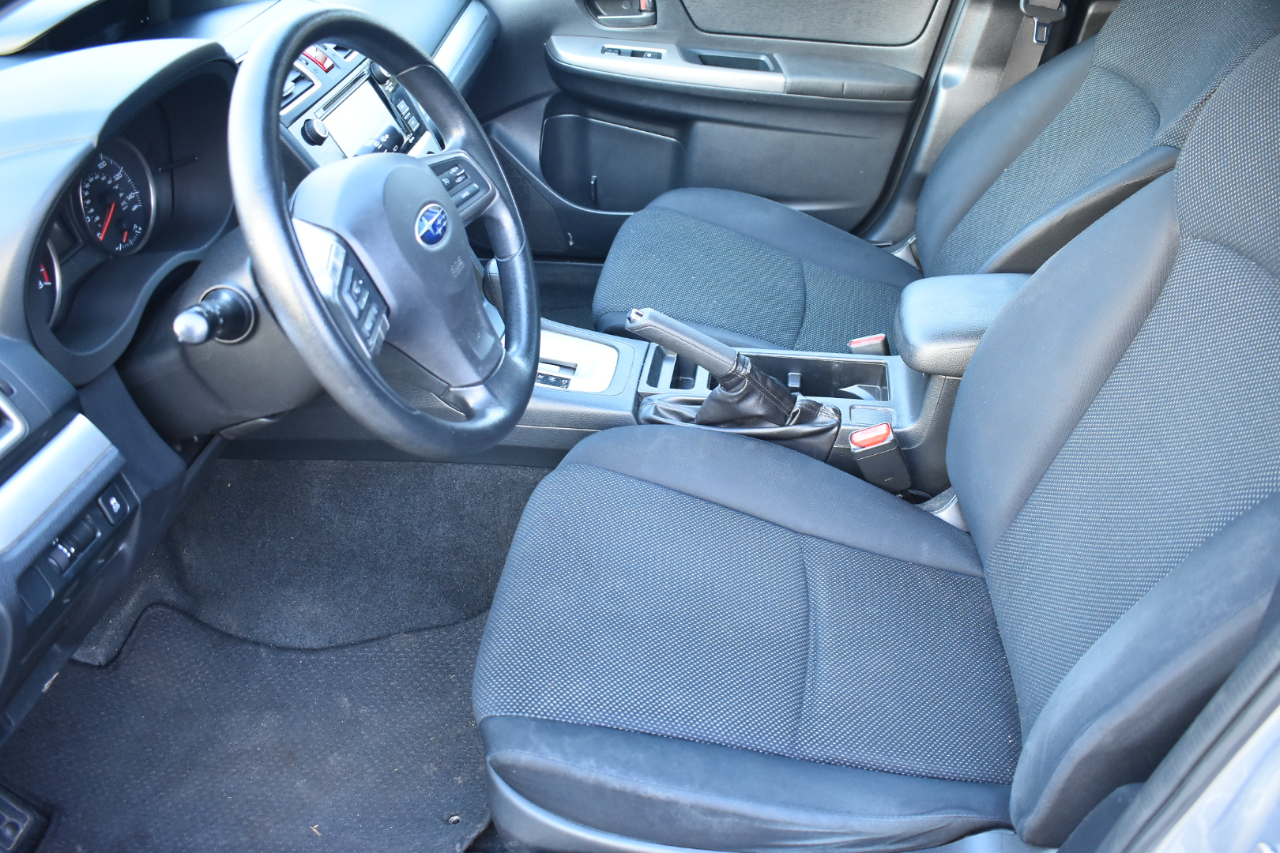 Subaru Impreza Wagon 5dr CVT 2.0i 2015