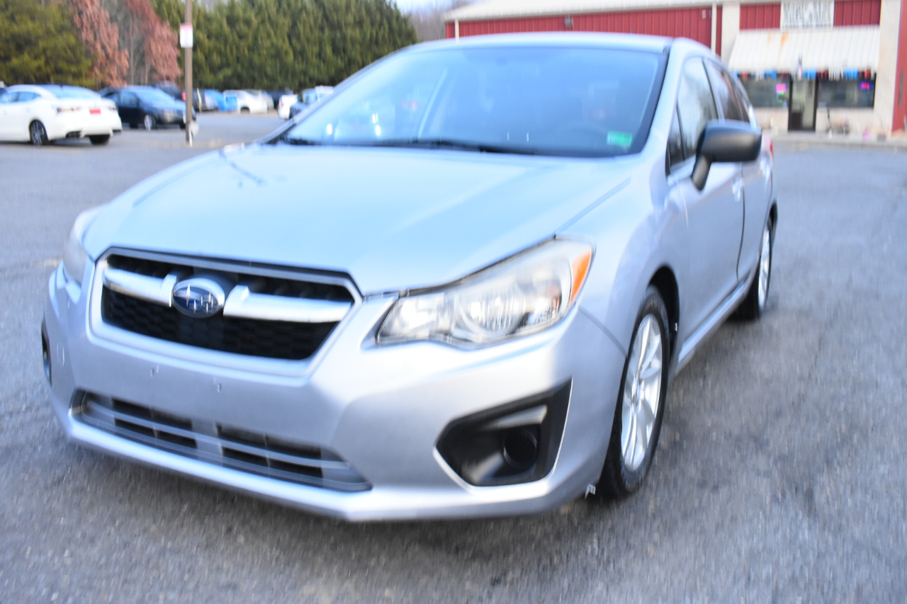 Subaru Impreza Wagon 5dr CVT 2.0i 2015