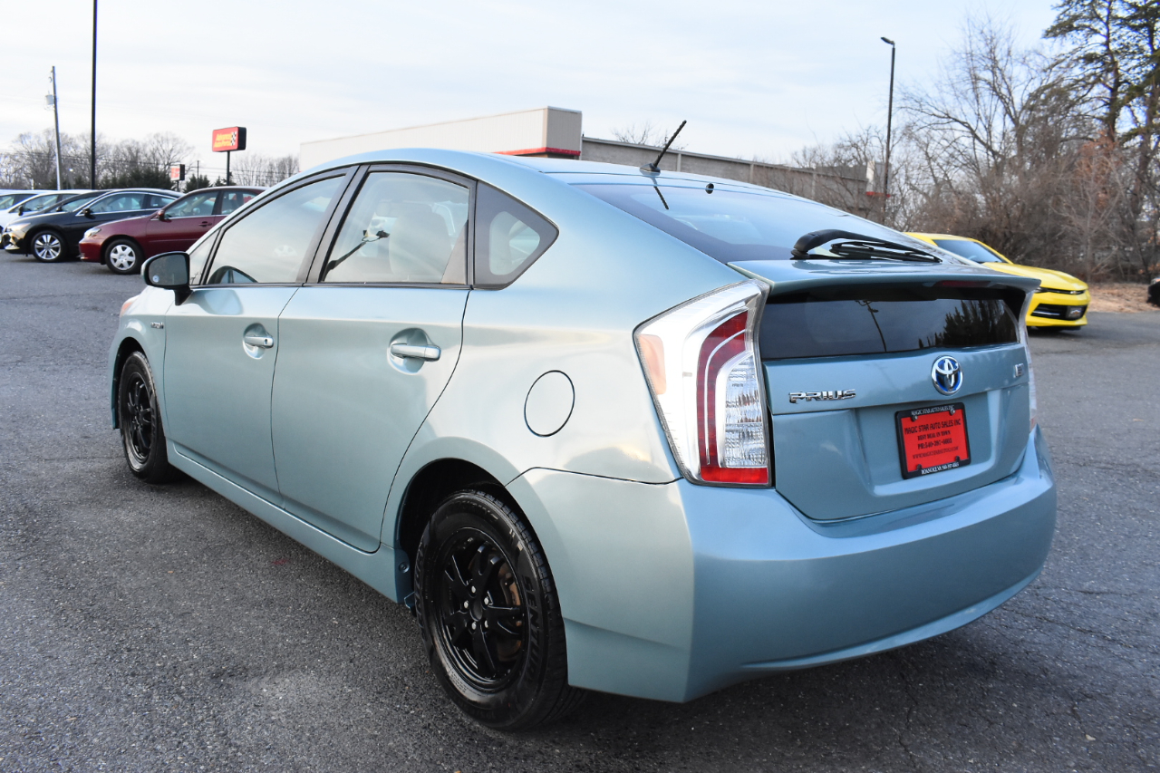 Toyota Prius 5dr HB Persona (Natl) 2013