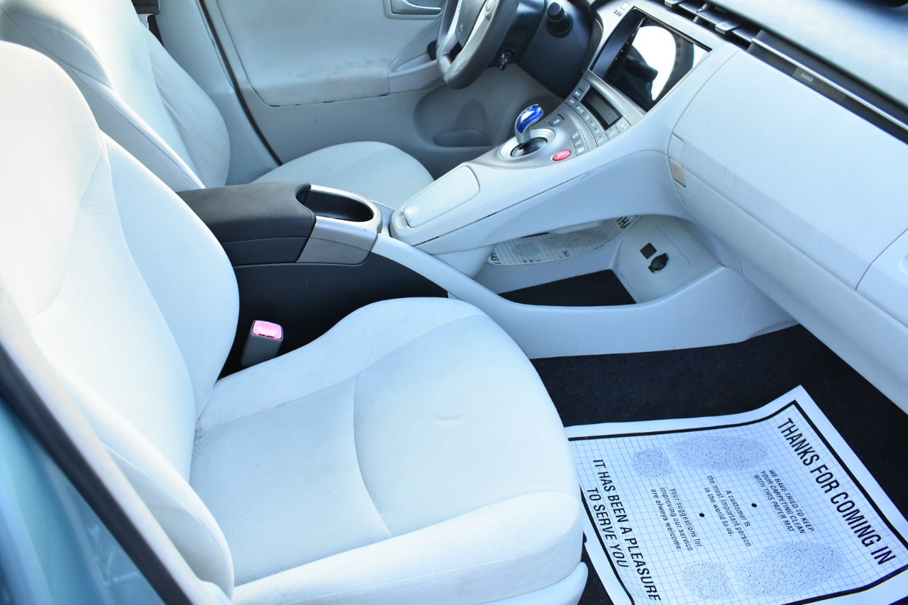 Toyota Prius 5dr HB Persona (Natl) 2013