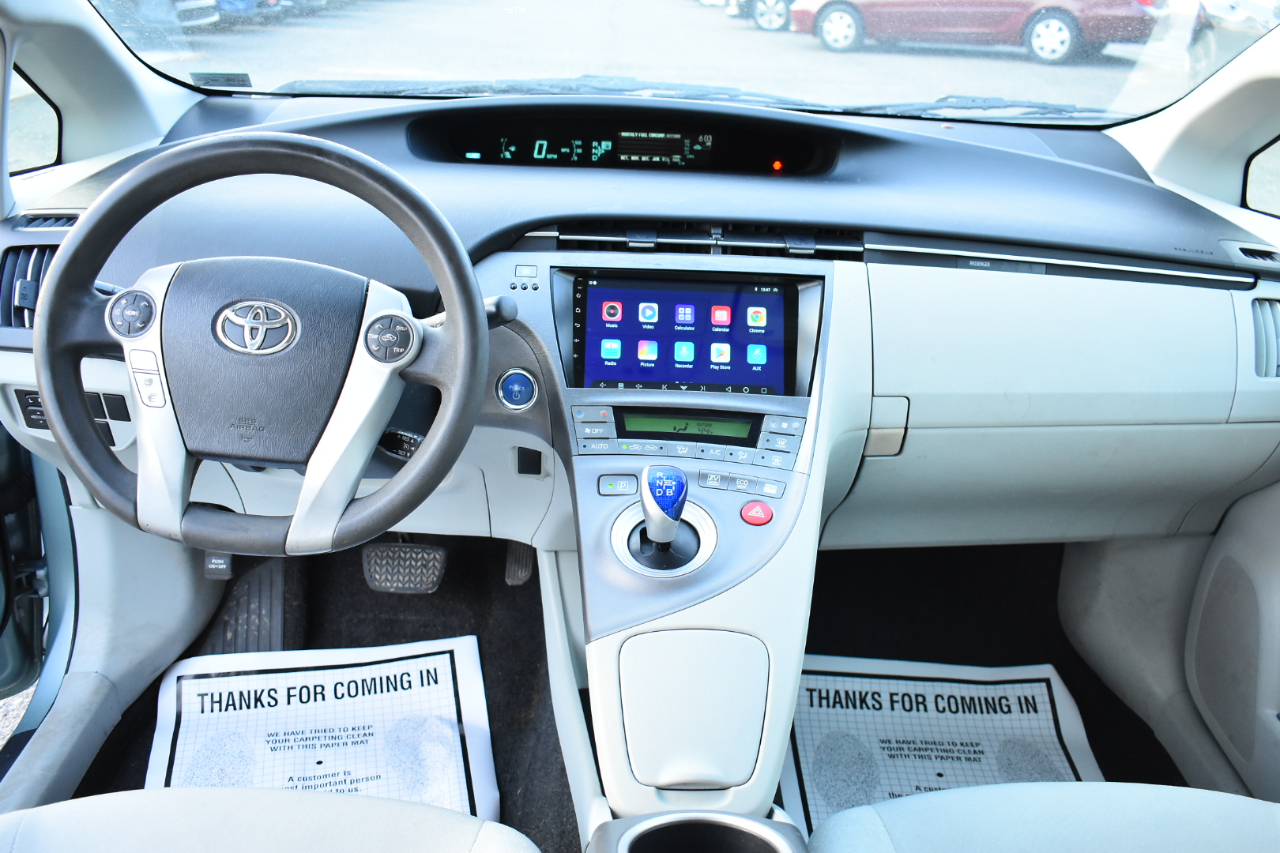 Toyota Prius 5dr HB Persona (Natl) 2013