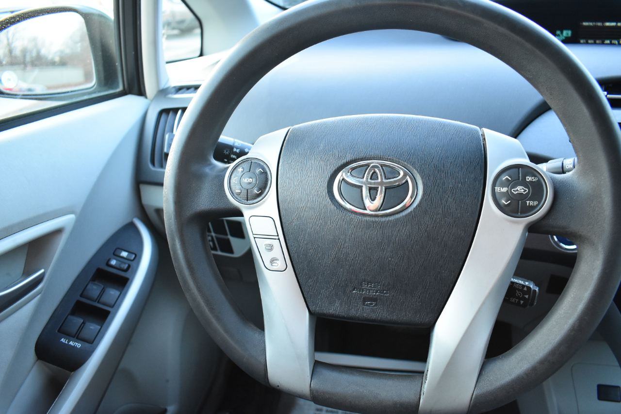 Toyota Prius 5dr HB Persona (Natl) 2013