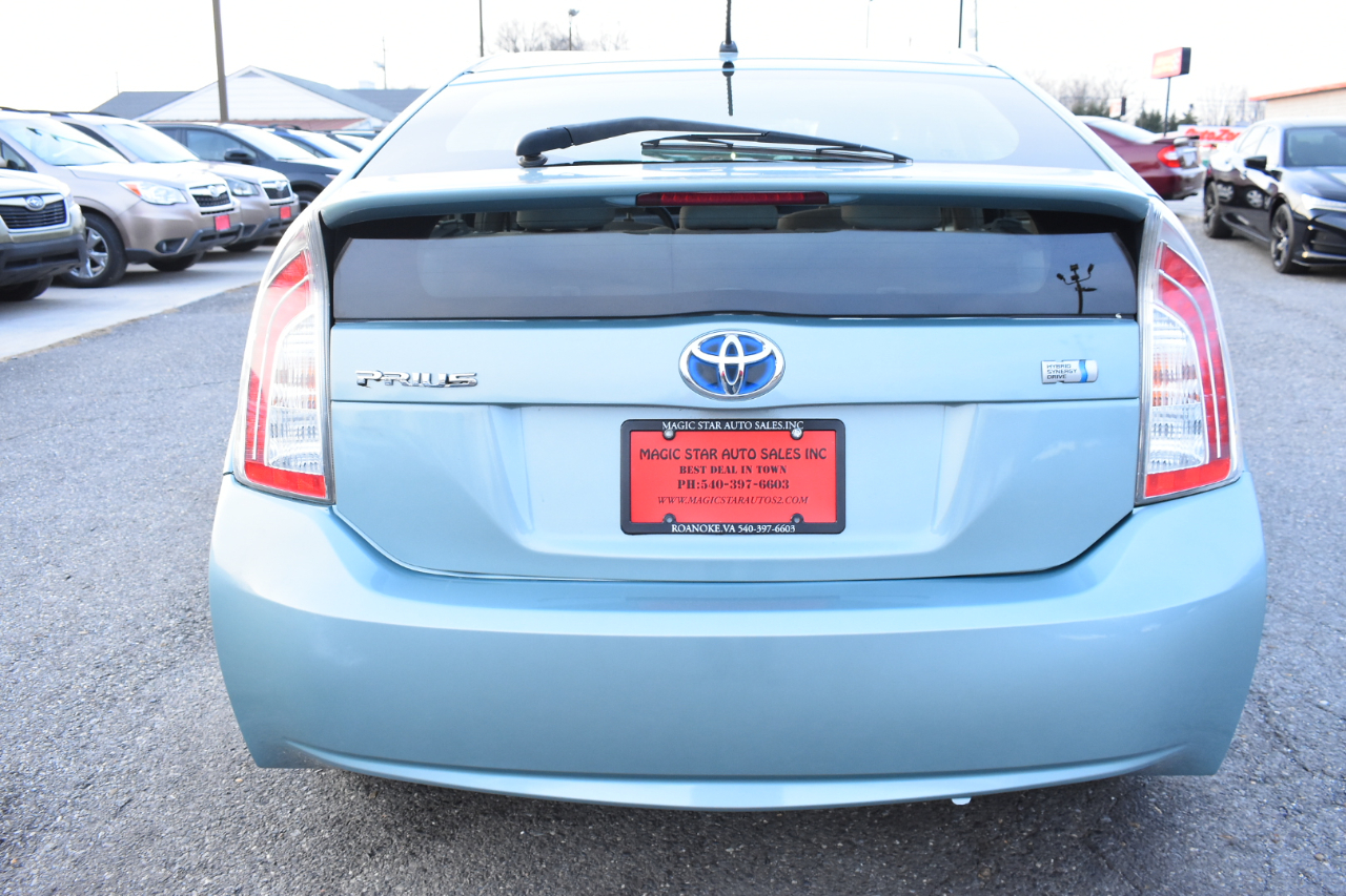 Toyota Prius 5dr HB Persona (Natl) 2013