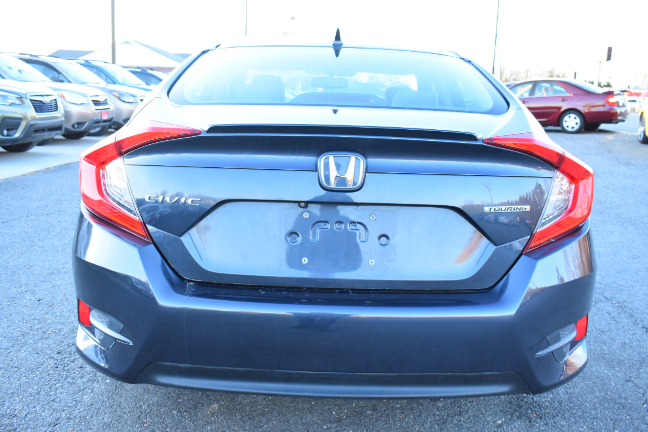 Honda Civic Sedan Touring CVT 2017