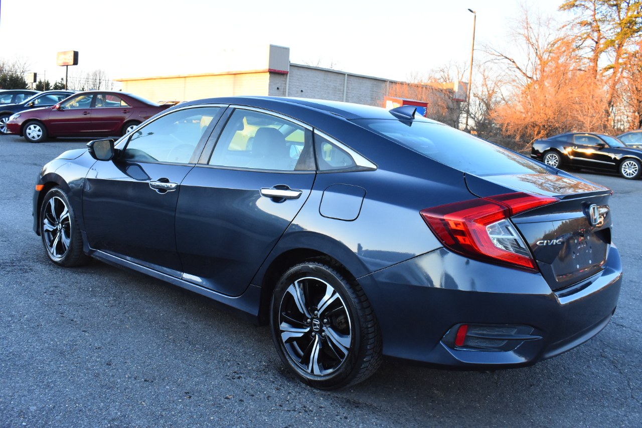 Honda Civic Sedan Touring CVT 2017