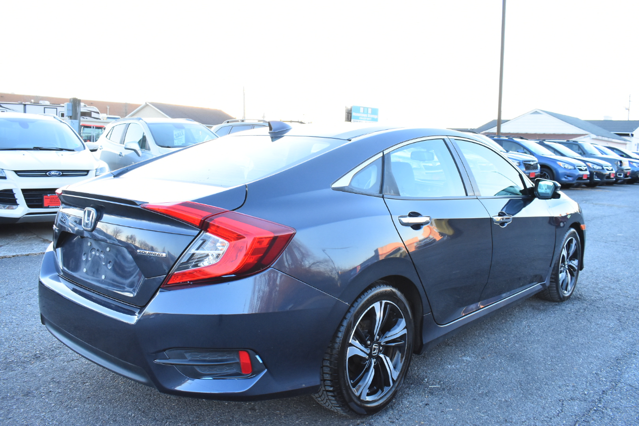 Honda Civic Sedan Touring CVT 2017