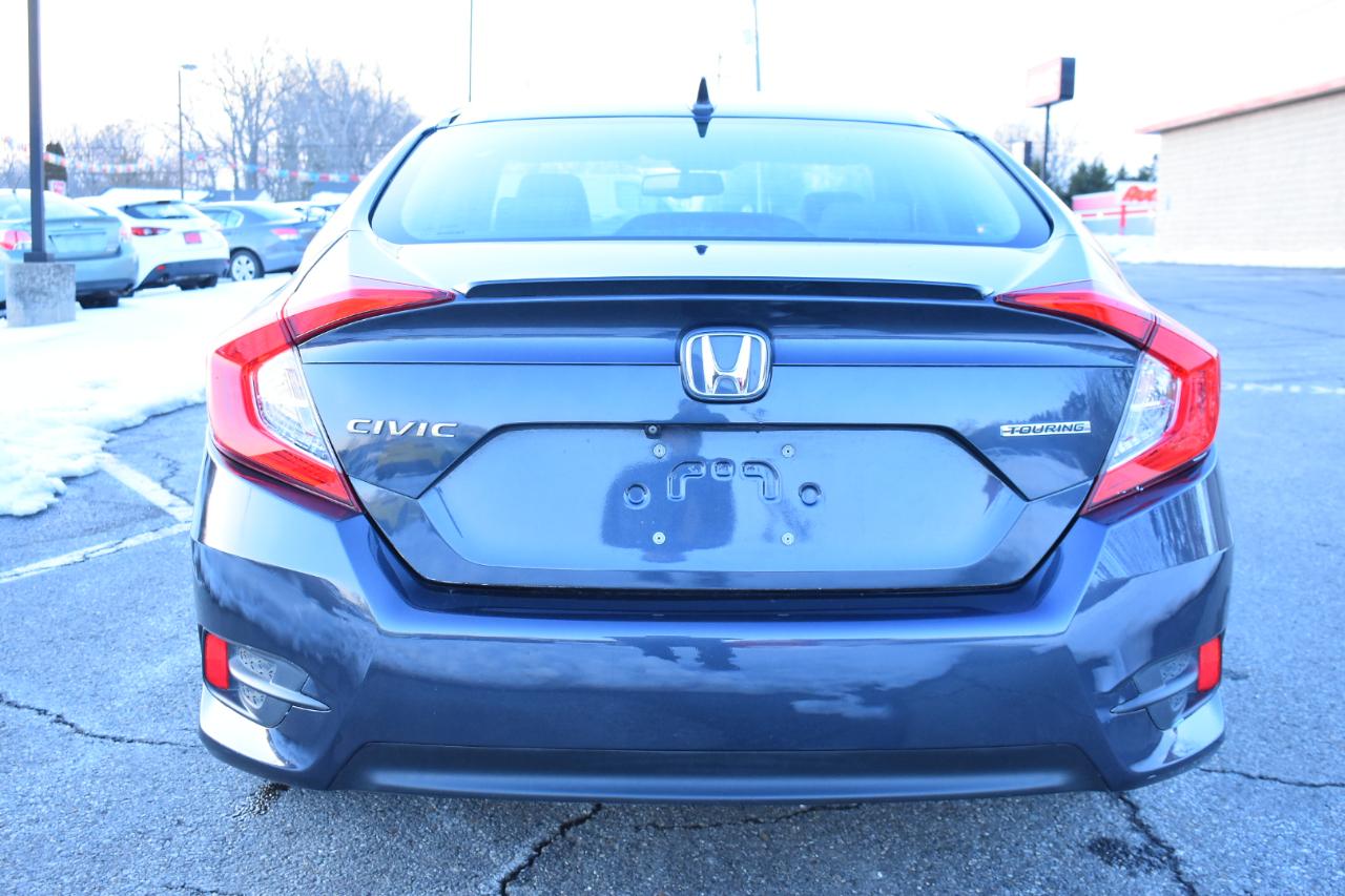 Honda Civic Sedan Touring CVT 2017