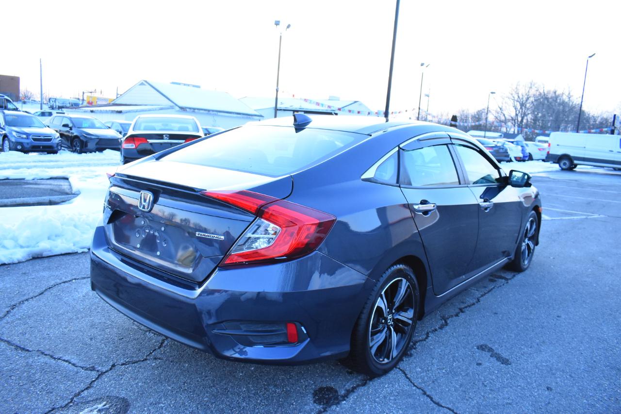 Honda Civic Sedan Touring CVT 2017