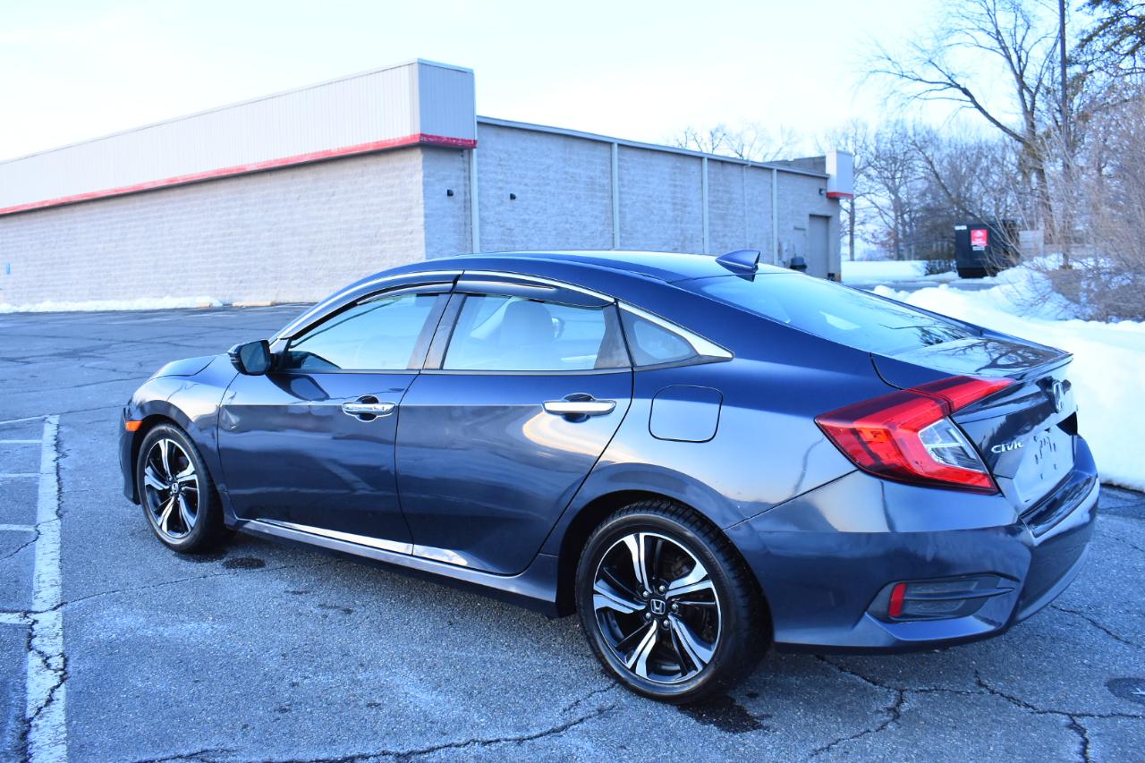 Honda Civic Sedan Touring CVT 2017