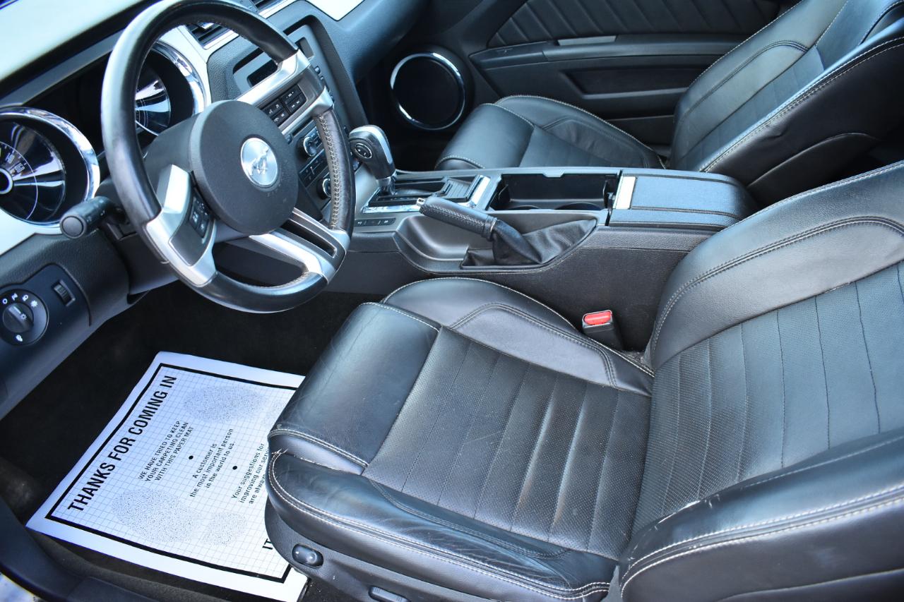 Ford Mustang 2dr Cpe V6 2014