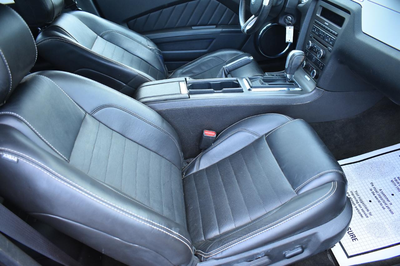 Ford Mustang 2dr Cpe V6 2014