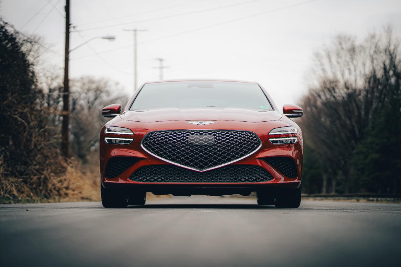 Genesis G70 2.0T AWD 2023