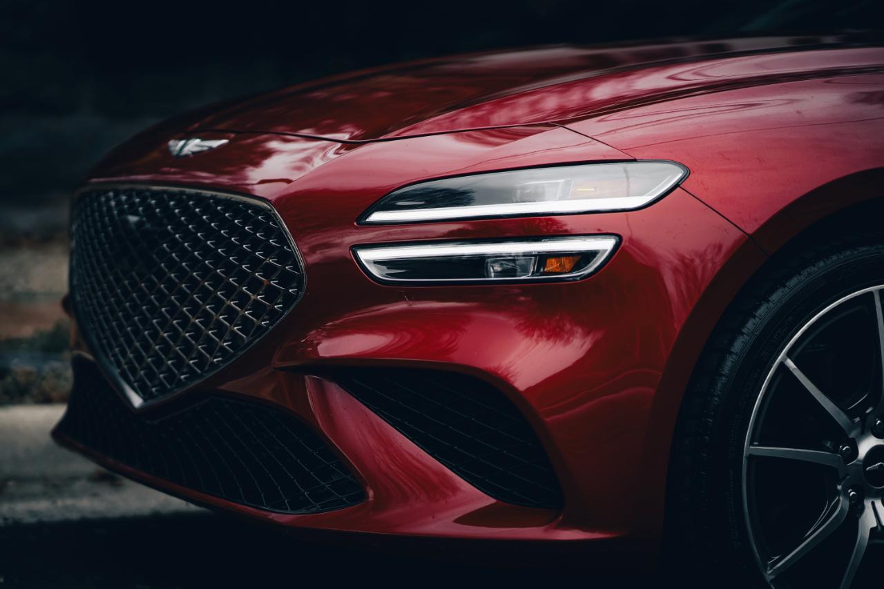 Genesis G70 2.0T AWD 2023