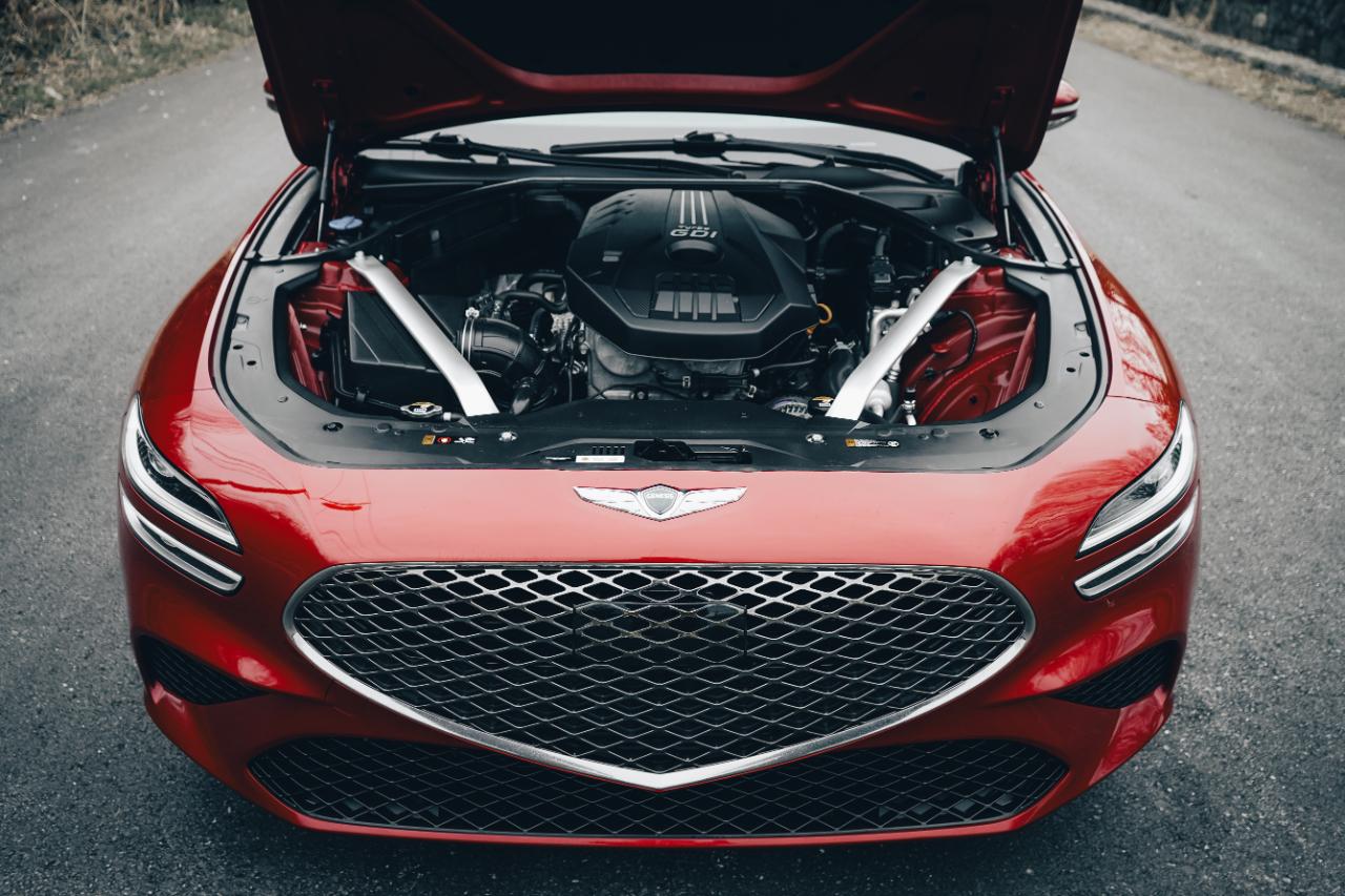 Genesis G70 2.0T AWD 2023