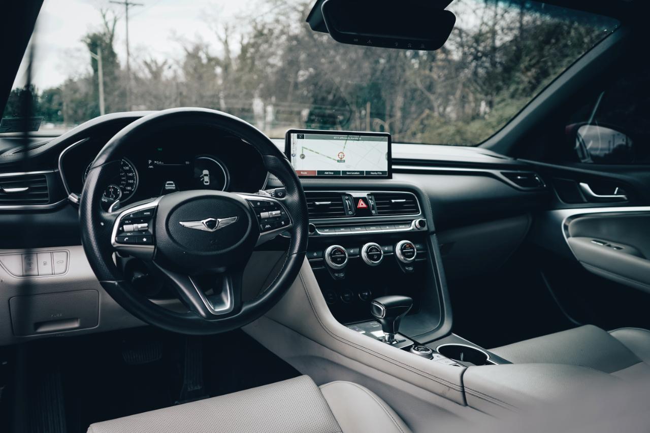 Genesis G70 2.0T AWD 2023