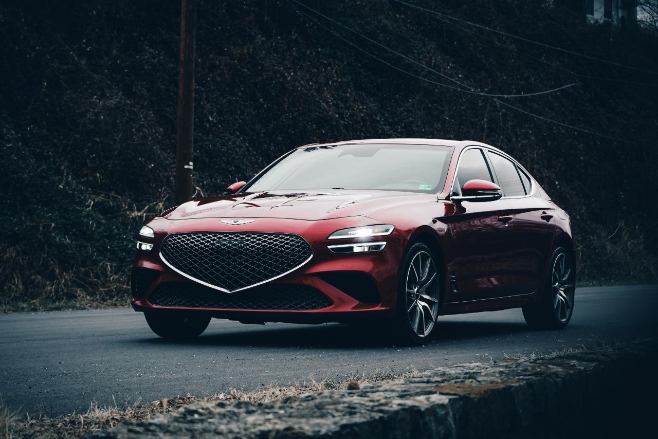 Genesis G70 2.0T AWD 2023