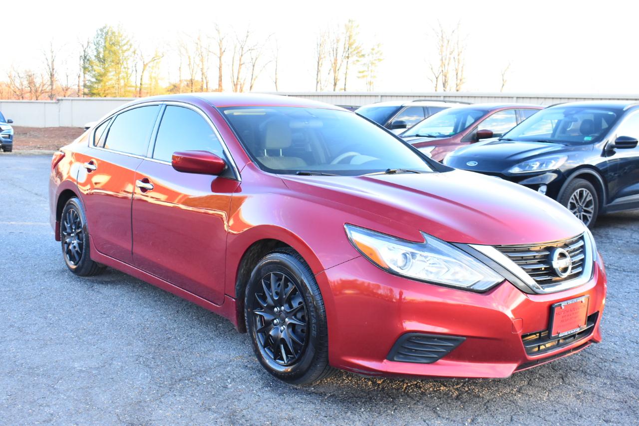 Nissan Altima 4dr Sdn I4 2.5 S 2016