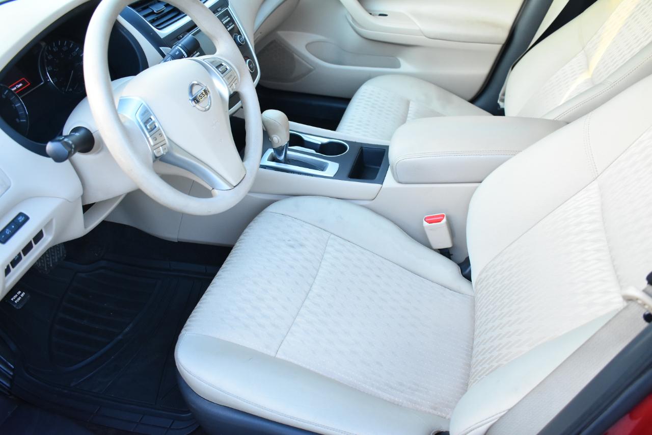 Nissan Altima 4dr Sdn I4 2.5 S 2016