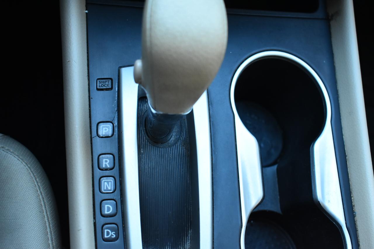 Nissan Altima 4dr Sdn I4 2.5 S 2016