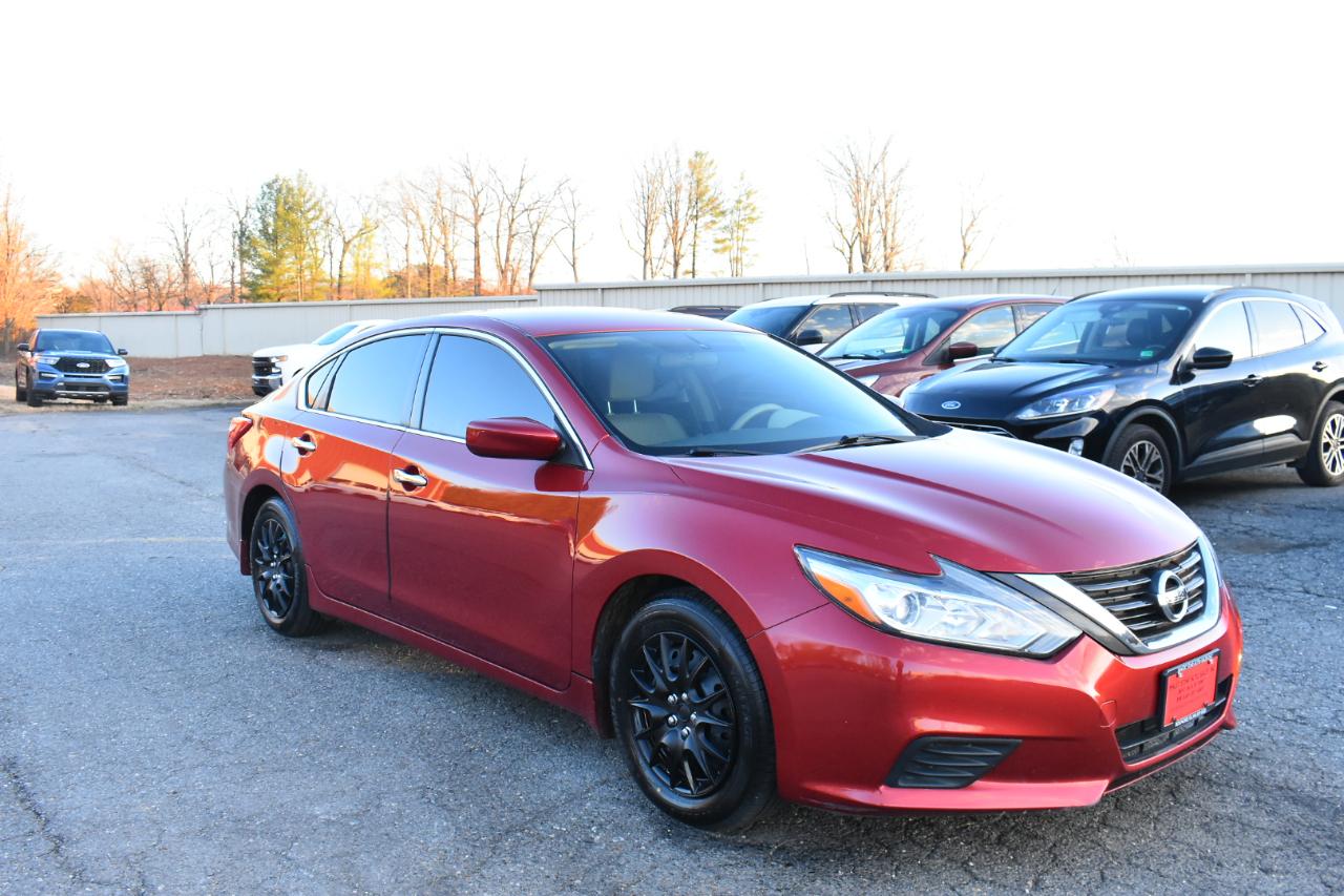 Nissan Altima 4dr Sdn I4 2.5 S 2016