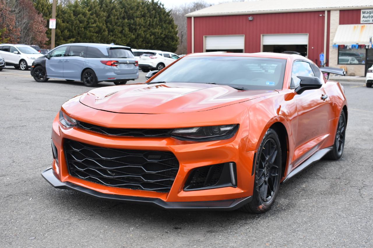 Chevrolet Camaro 2dr Cpe 1LS 2022