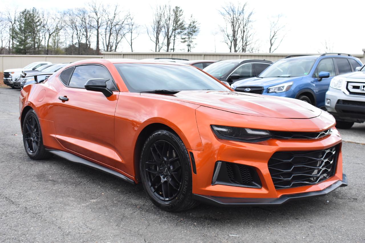 Chevrolet Camaro 2dr Cpe 1LS 2022