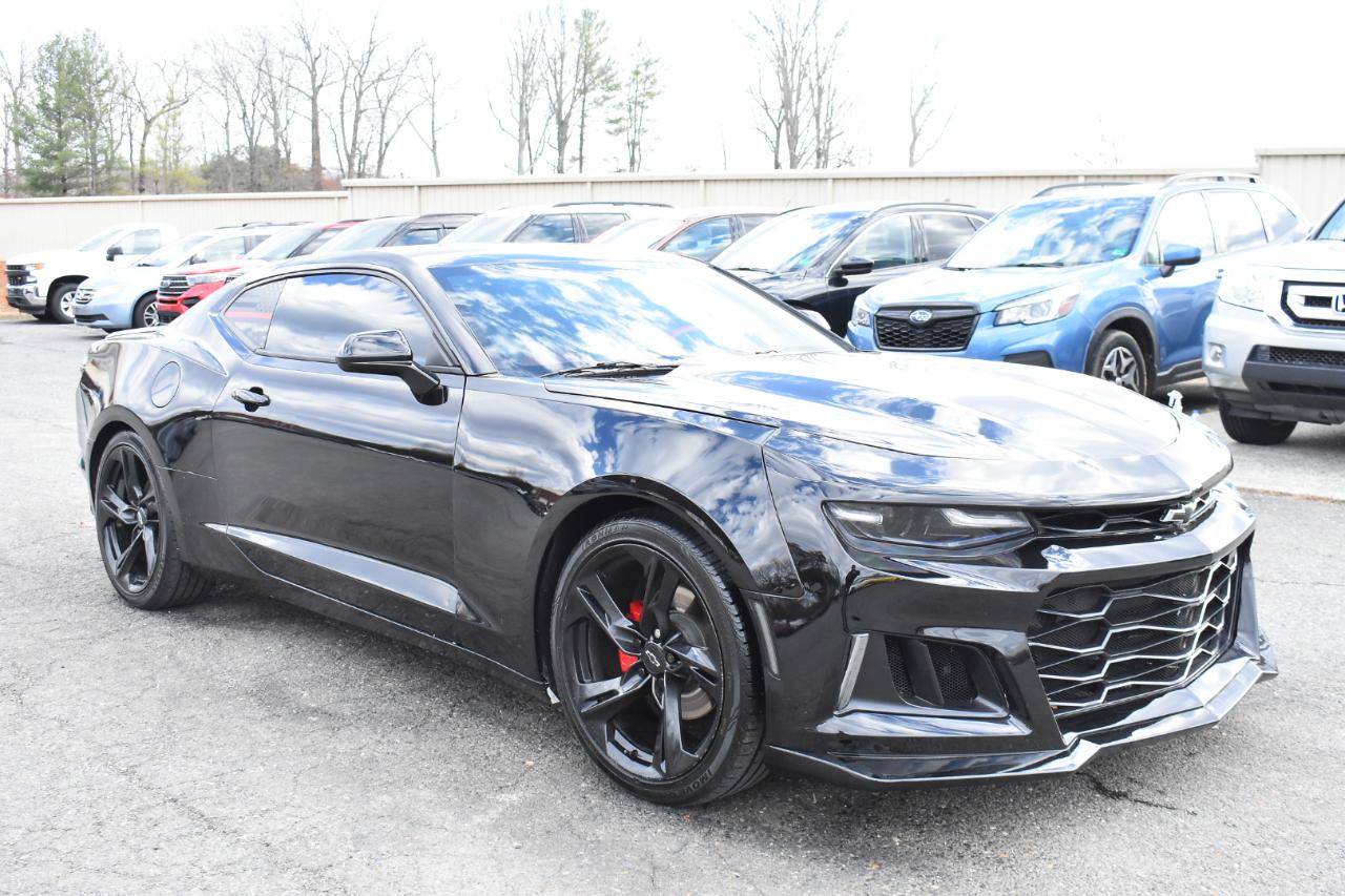 Chevrolet Camaro 2dr Cpe 1LT 2021