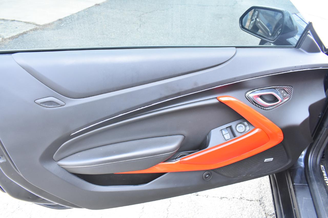 Chevrolet Camaro 2dr Cpe 1LT 2021