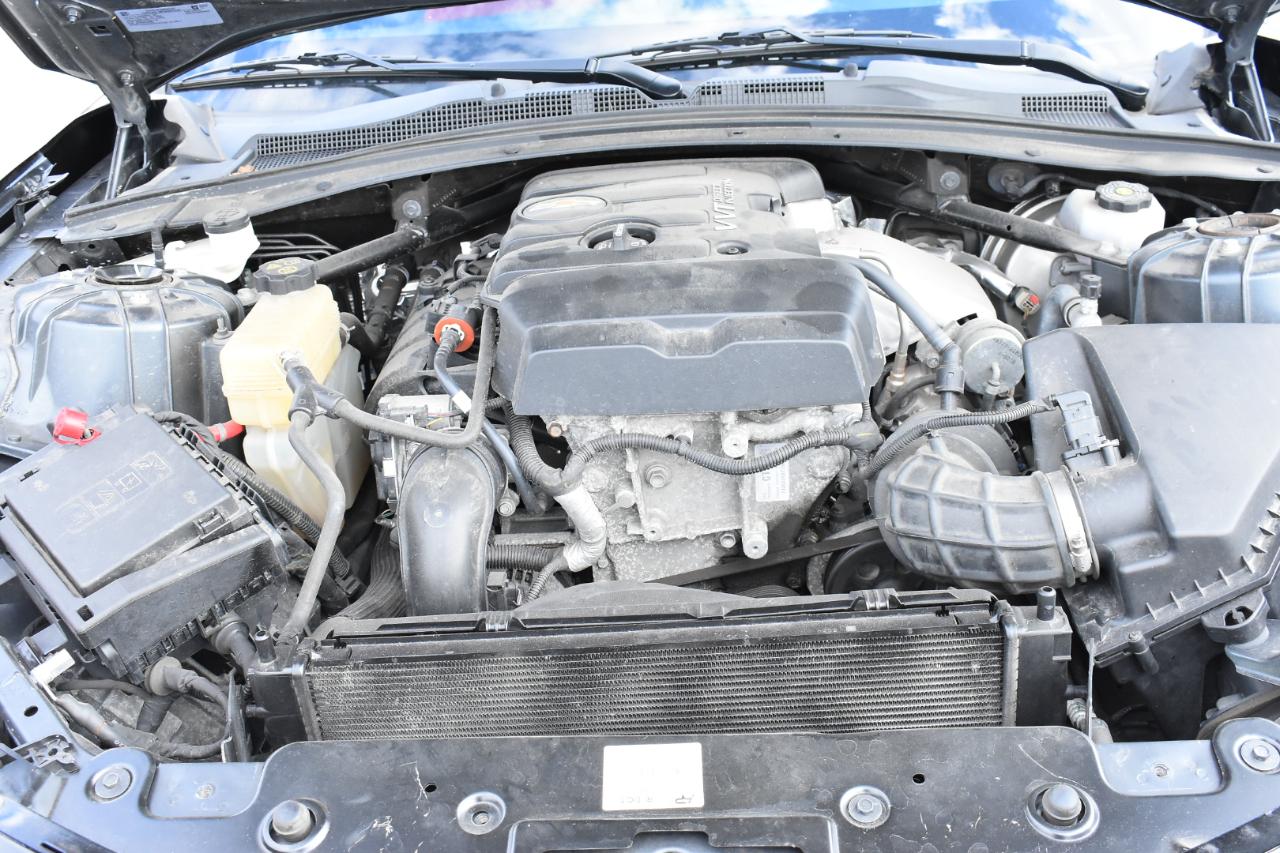 Chevrolet Camaro 2dr Cpe 1LT 2021