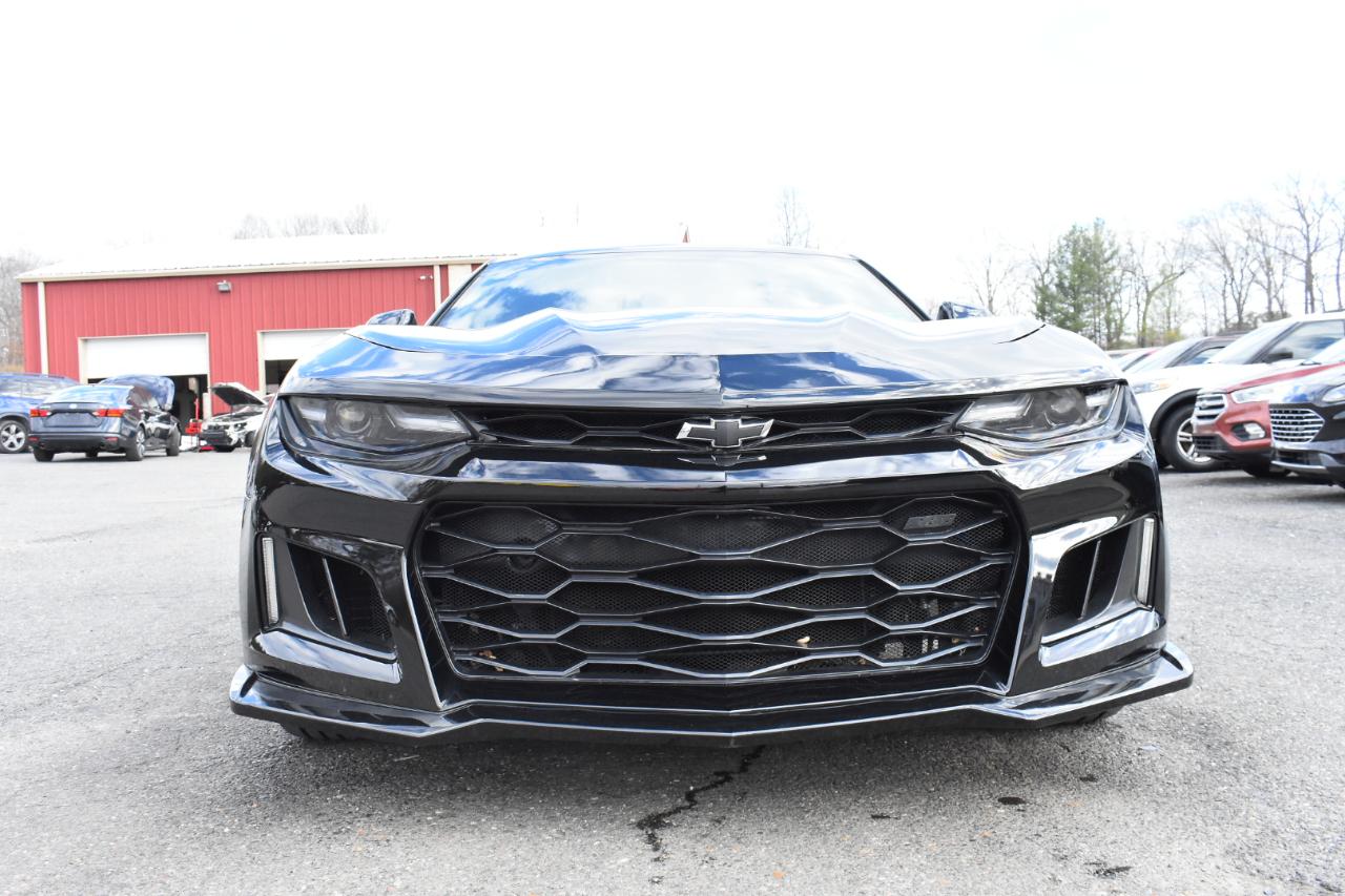 Chevrolet Camaro 2dr Cpe 1LT 2021