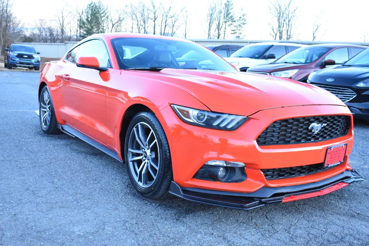 Ford Mustang 2dr Fastback EcoBoost 2016