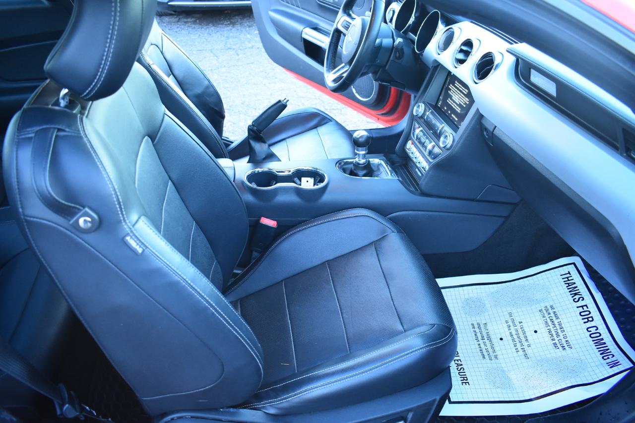 Ford Mustang 2dr Fastback EcoBoost 2016