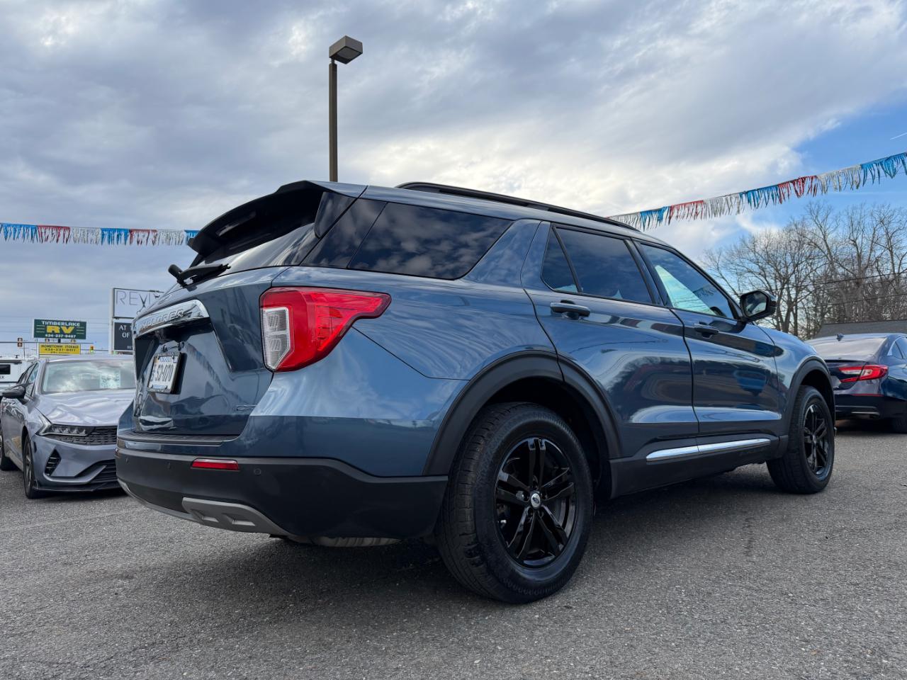 Ford Explorer XLT 4WD 2020